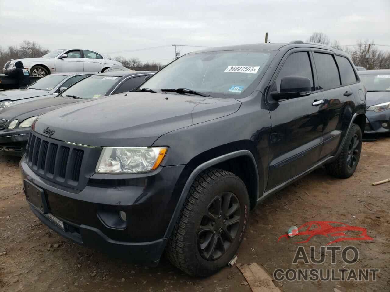 JEEP GRAND CHER 2011 - 1J4RR5GG3BC701821