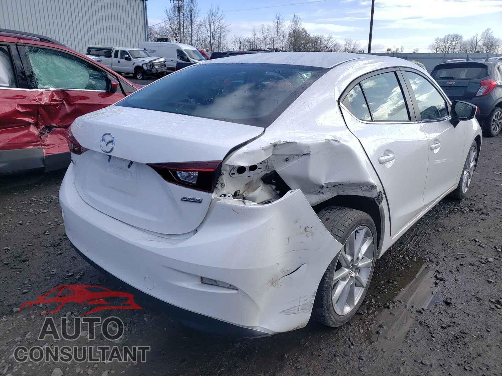 MAZDA 3 2017 - 3MZBN1V72HM127716