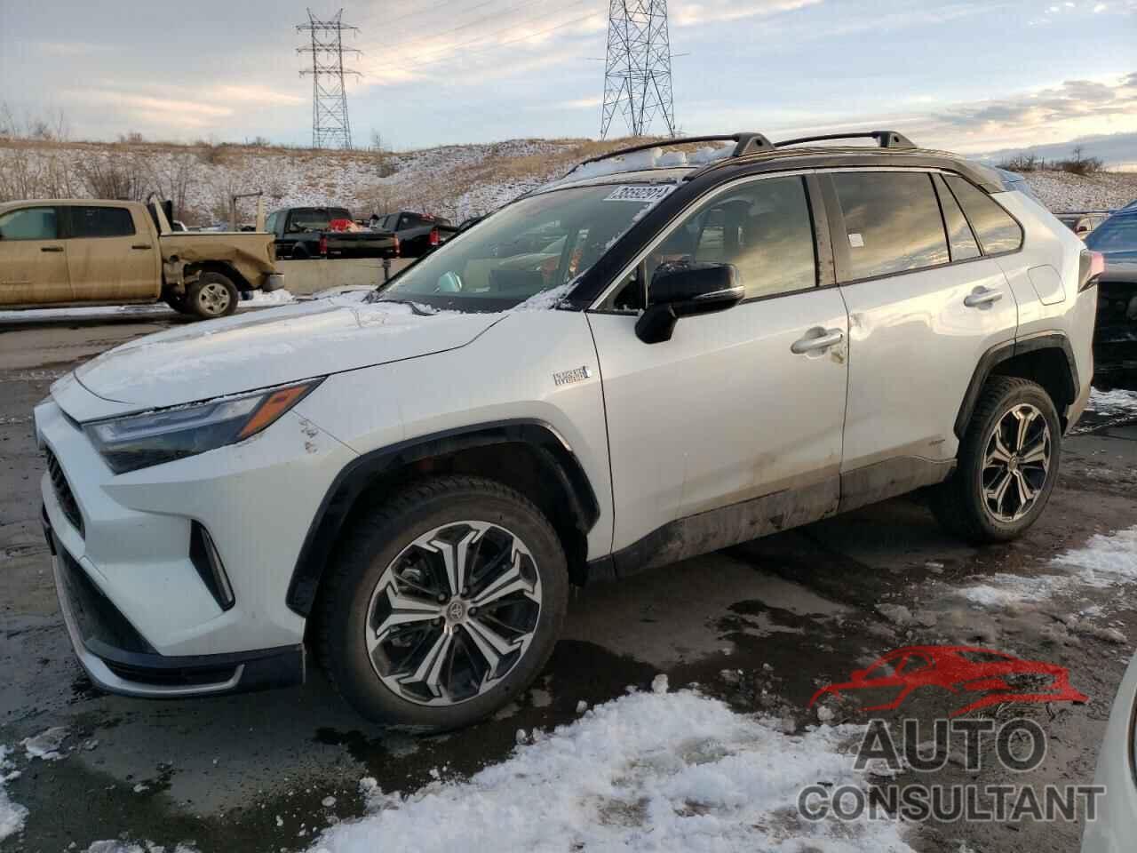TOYOTA RAV4 2023 - JTMEB3FV5PD148152
