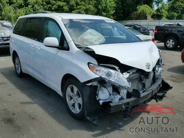 TOYOTA SIENNA 2015 - 5TDKK3DC0FS676172