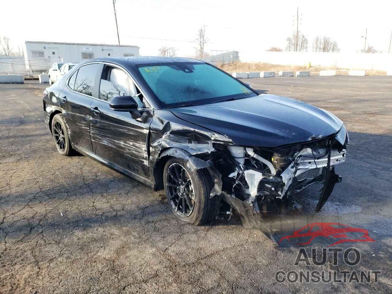 TOYOTA CAMRY 2021 - 4T1C11AK2MU452252