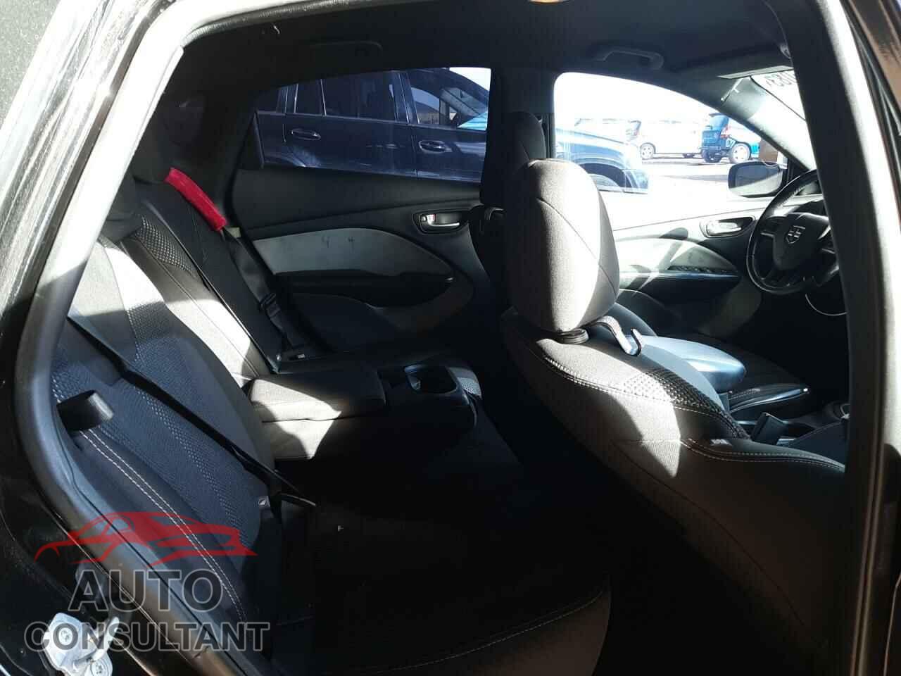 DODGE DART 2016 - 1C3CDFBB0GD540457