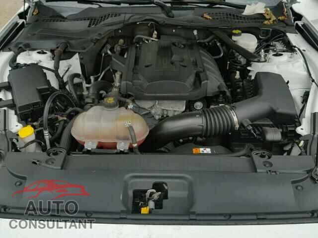 FORD MUSTANG 2015 - 1FATP8UH2F5364218