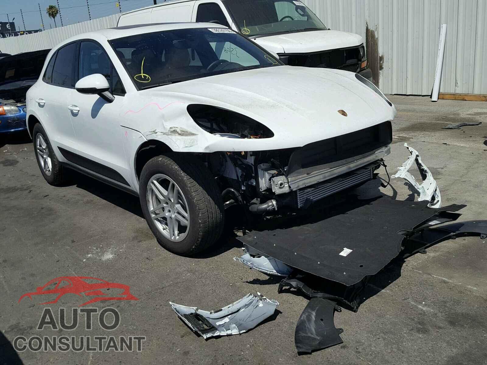 PORSCHE MACAN 2018 - WP1AA2A56JLB07124