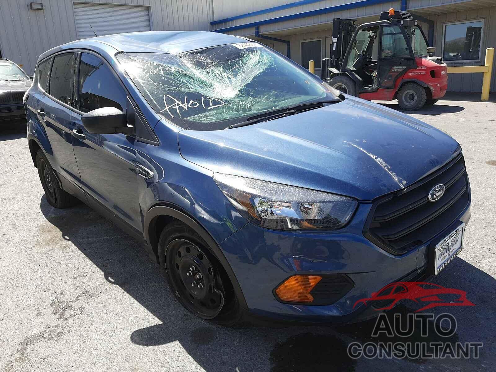 FORD ESCAPE 2018 - 1FMCU0F71JUA10290
