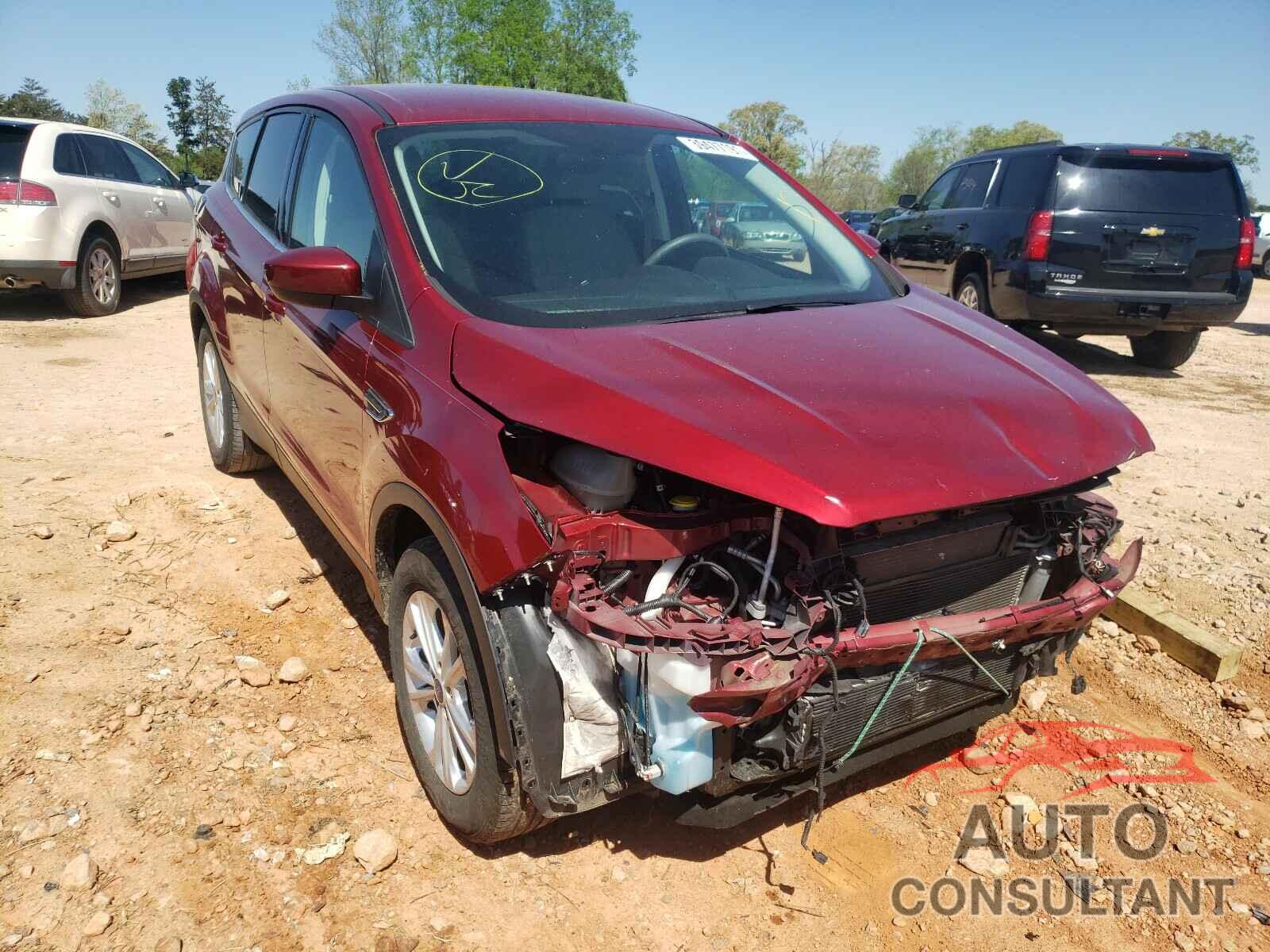 FORD ESCAPE 2017 - 1FMCU0GD9HUB36041