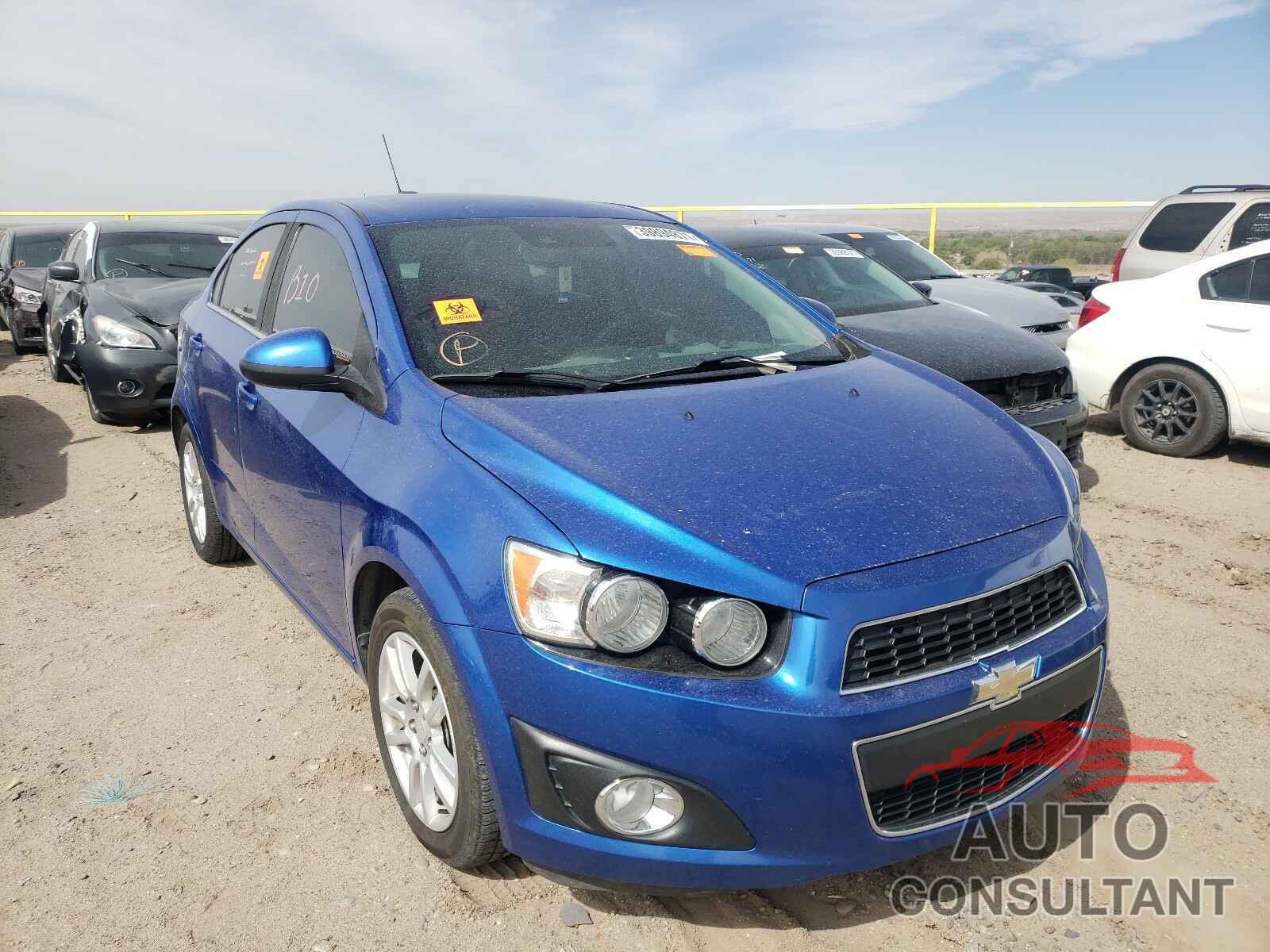 CHEVROLET SONIC 2016 - 1G1JC5SH3G4148392