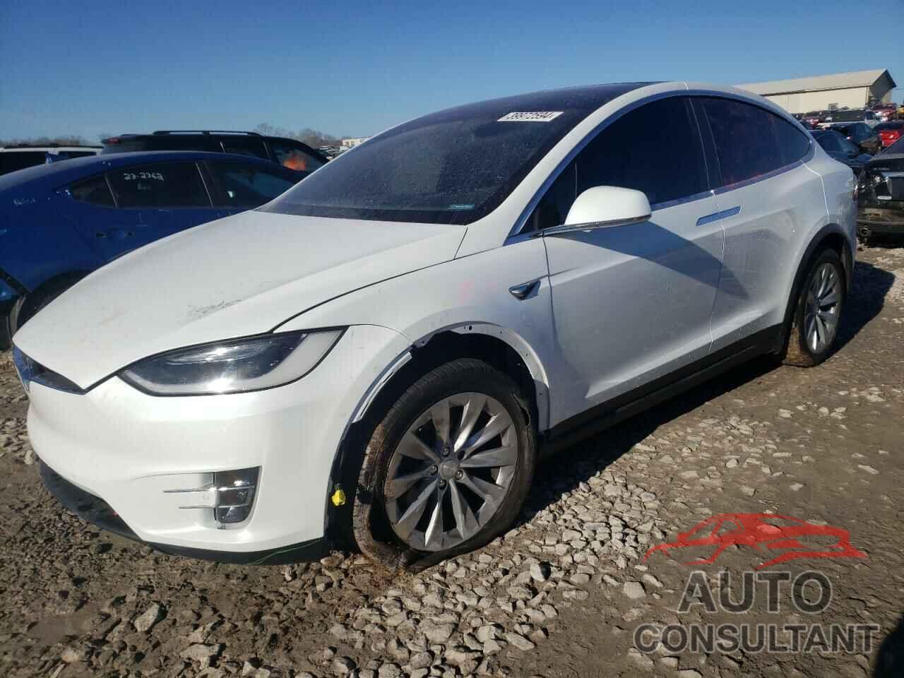 TESLA MODEL X 2018 - 5YJXCBE22JF114273