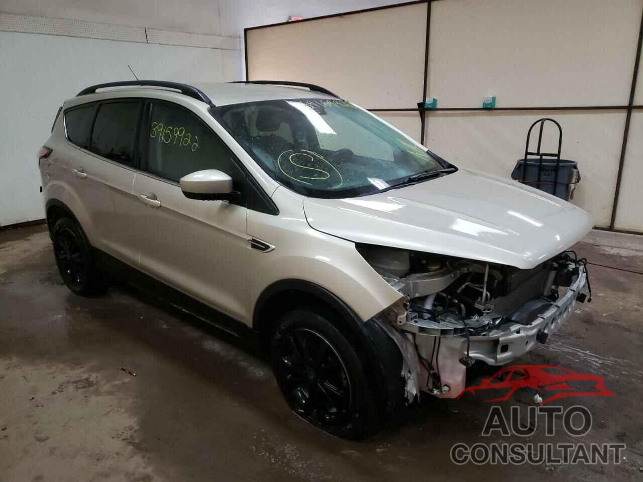 FORD ESCAPE 2018 - 1FMCU0GD0JUB75798