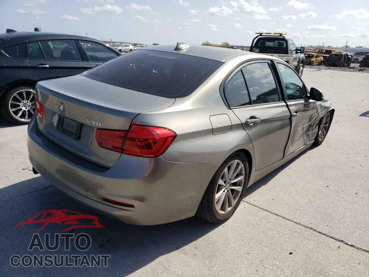 BMW 3 SERIES 2018 - WBA8A9C51JAH13545