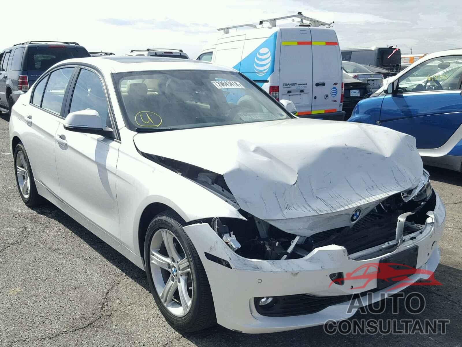 BMW 3 SERIES 2015 - WBA3C1C54FK123019