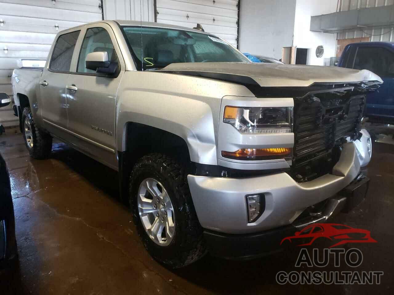 CHEVROLET SILVERADO 2018 - 3GCUKREC3JG629025