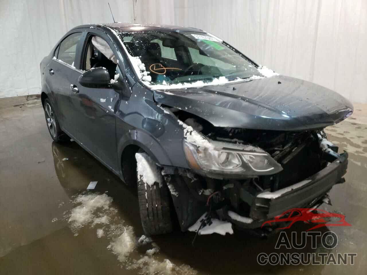 CHEVROLET SONIC 2019 - 1G1JF5SB0K4126202