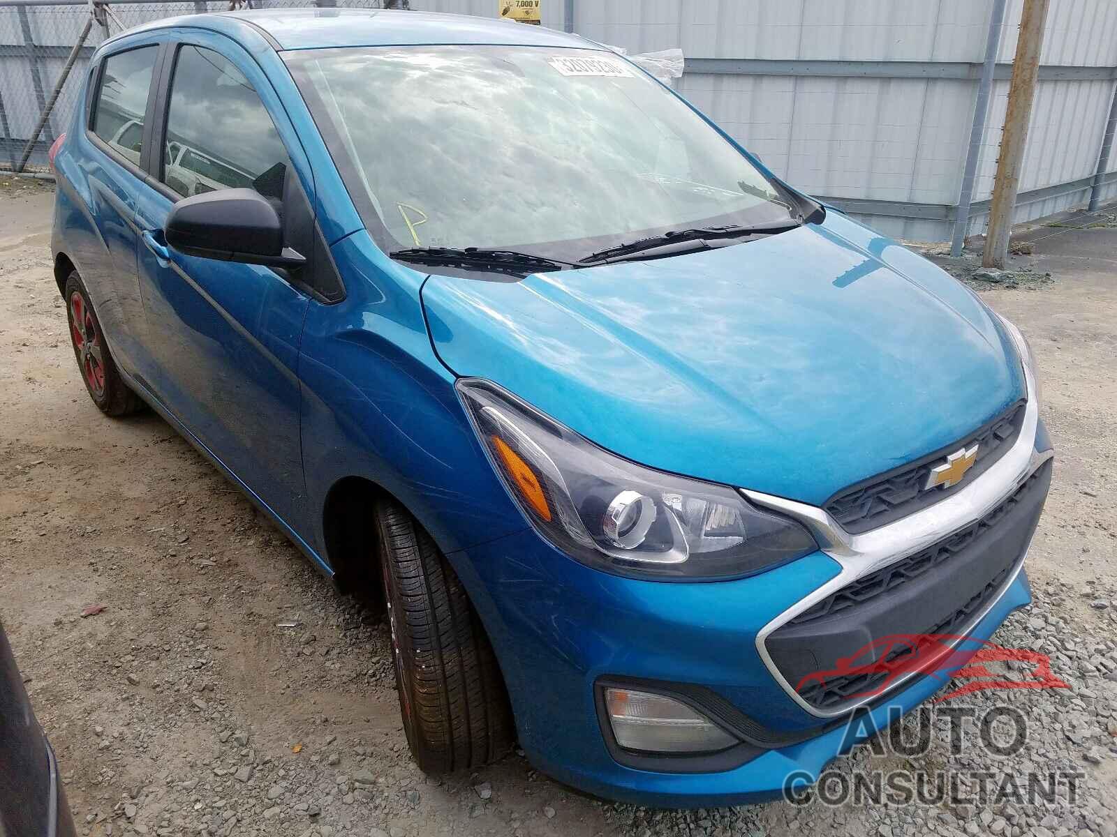 CHEVROLET SPARK 2019 - 1HGCV1F10JA266605