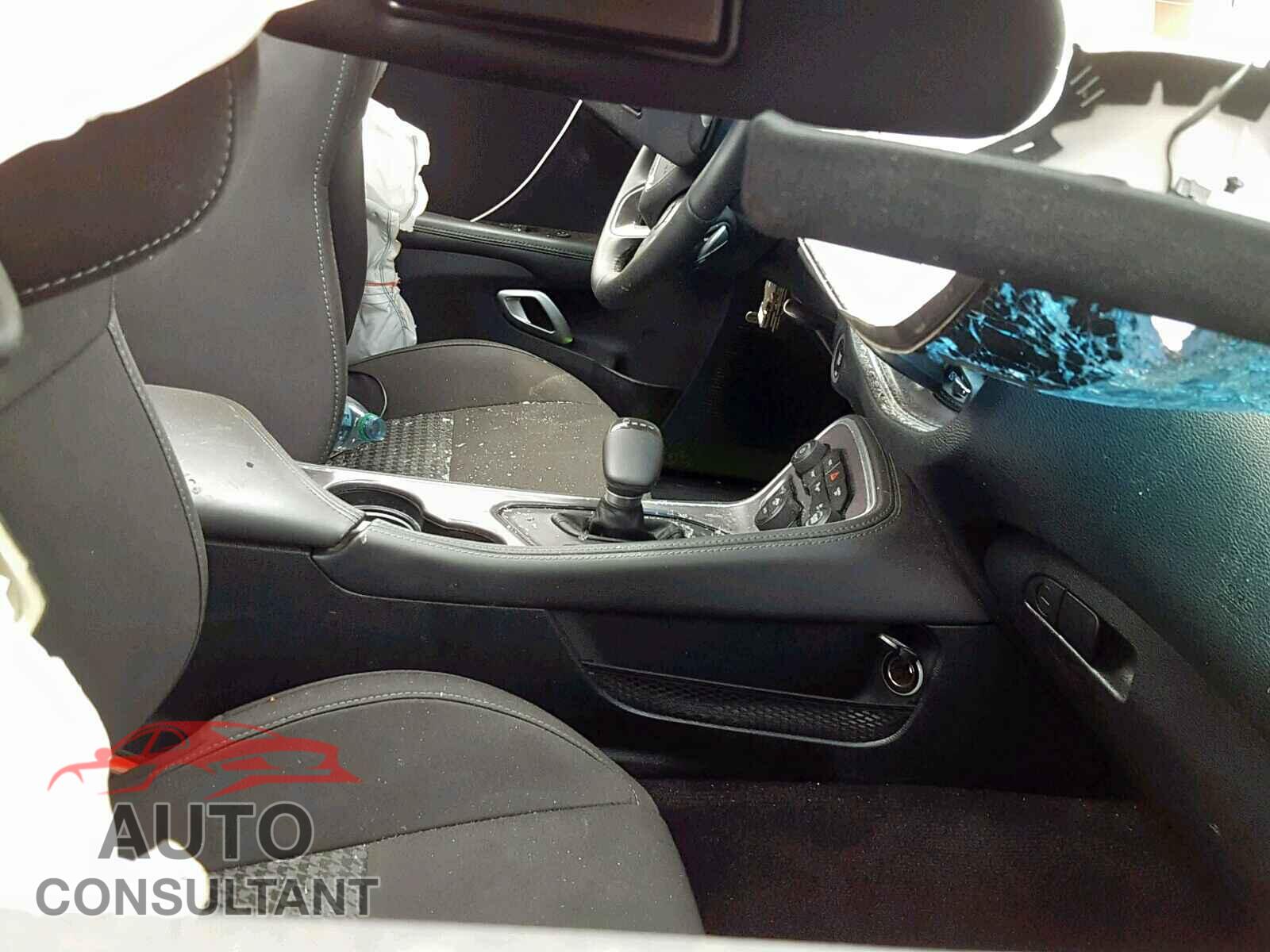 DODGE CHALLENGER 2017 - 3N1CN8DV6LL912757