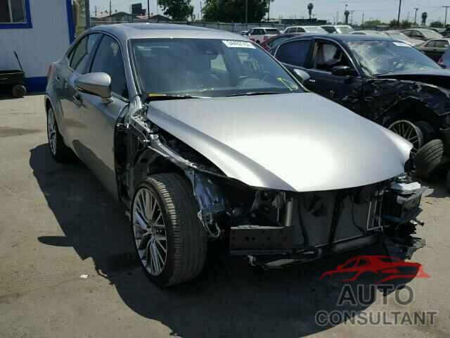 LEXUS IS200 2017 - JTHBA1D28H5045224