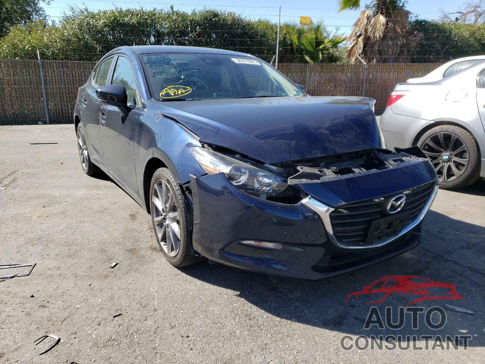 MAZDA 3 2018 - 3MZBN1L31JM259971