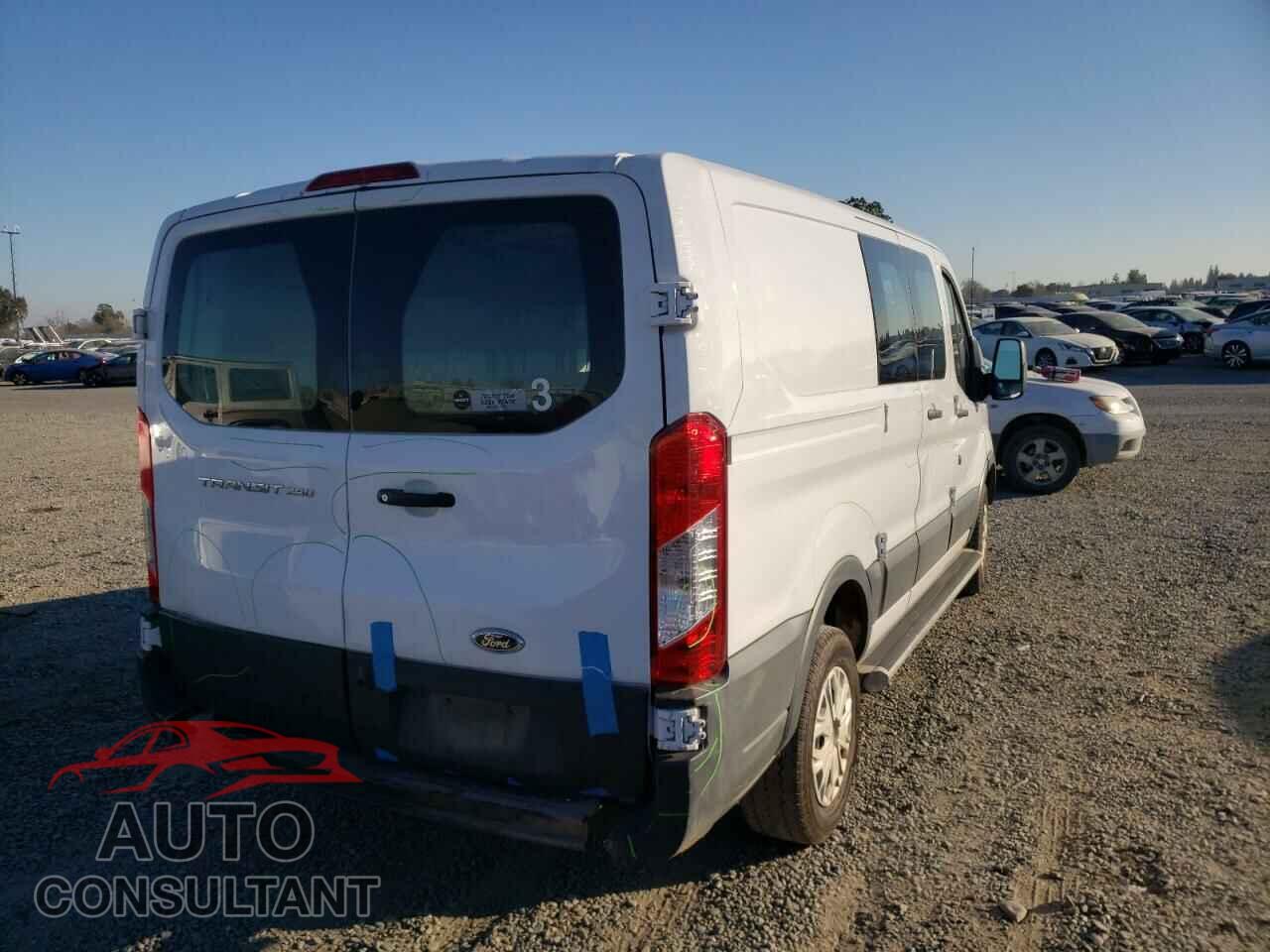 FORD TRANSIT CO 2018 - 1FTYR1ZM2JKB32333