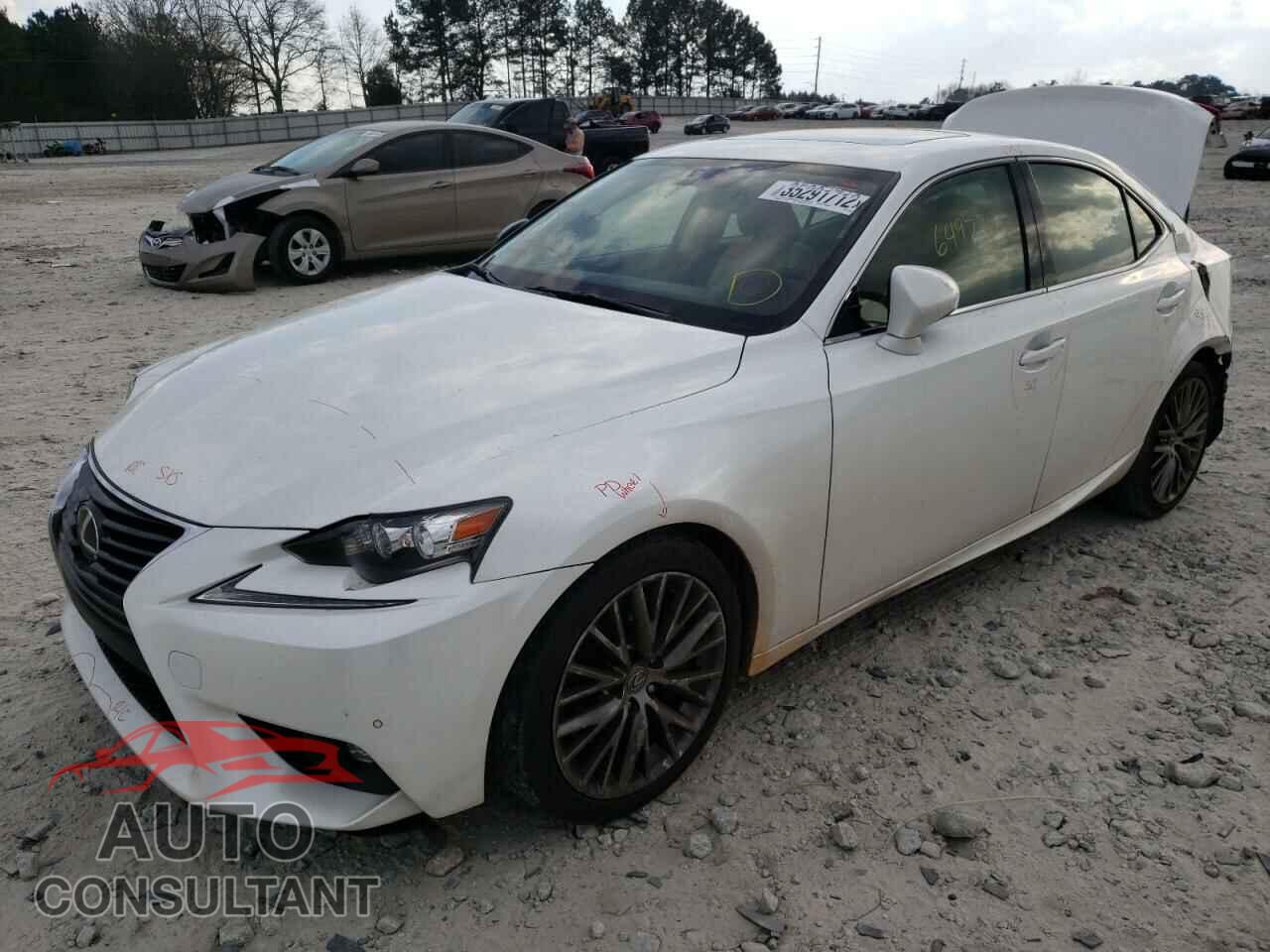 LEXUS IS 2016 - JTHBA1D26G5011233