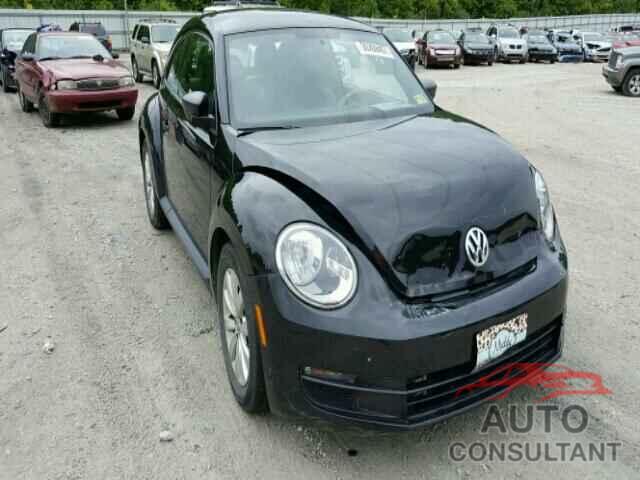 VOLKSWAGEN BEETLE 2015 - 3VWF17AT4FM608101