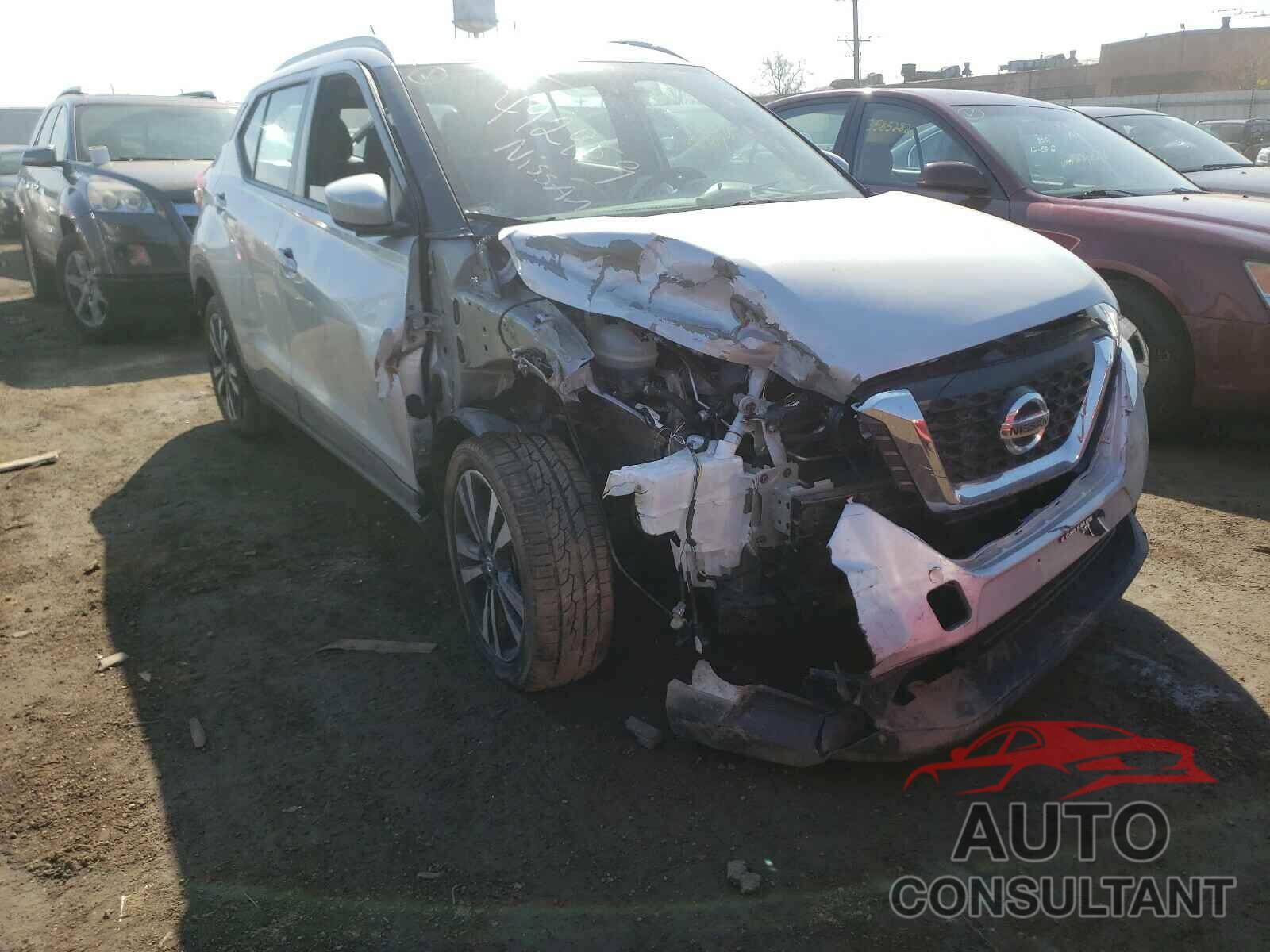 NISSAN KICKS 2019 - 3N1CP5CU9KL525748