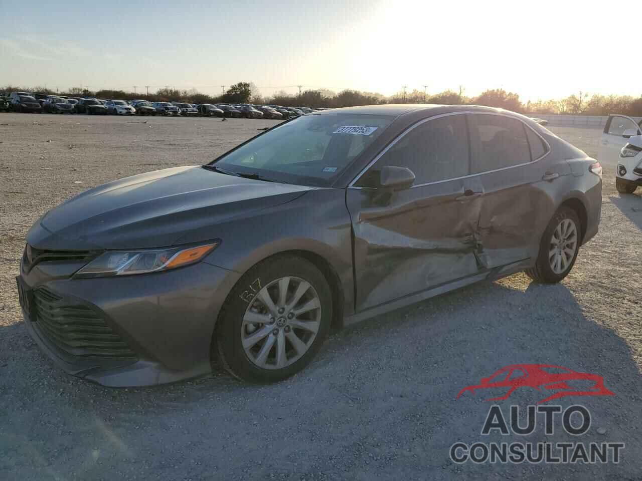 TOYOTA CAMRY 2020 - 4T1C11AK0LU335199