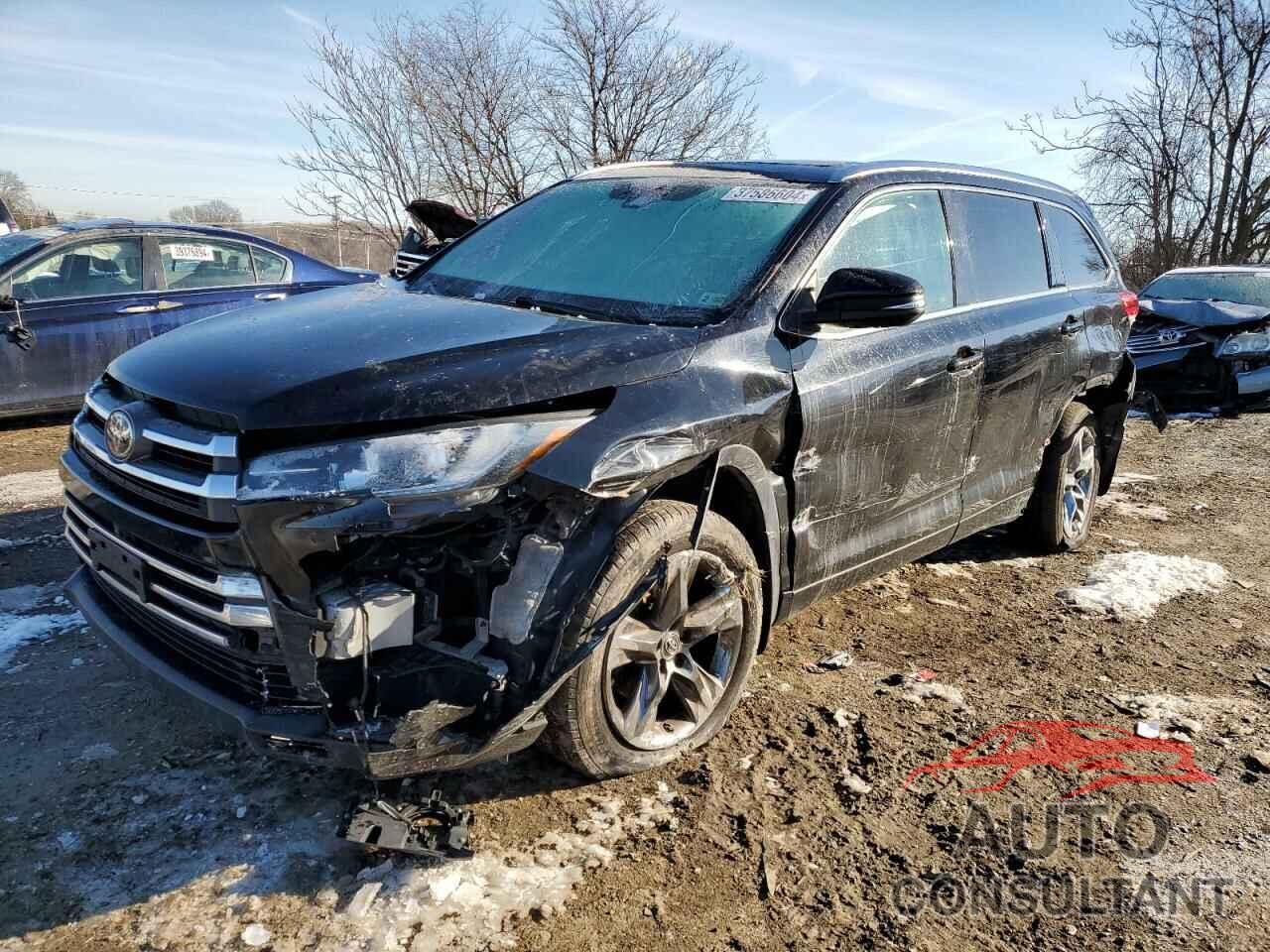 TOYOTA HIGHLANDER 2018 - 5TDDZRFH7JS909022