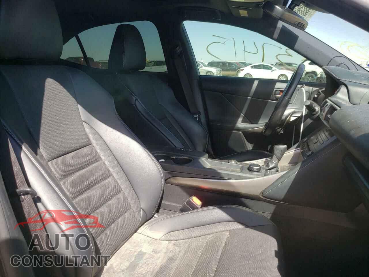 LEXUS IS 2017 - JTHBA1D29H5042980