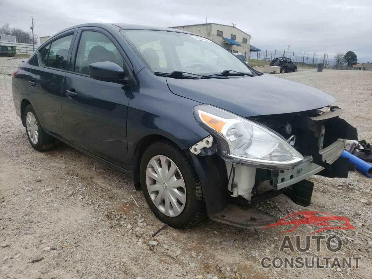 NISSAN VERSA 2017 - 3N1CN7AP5HL817680
