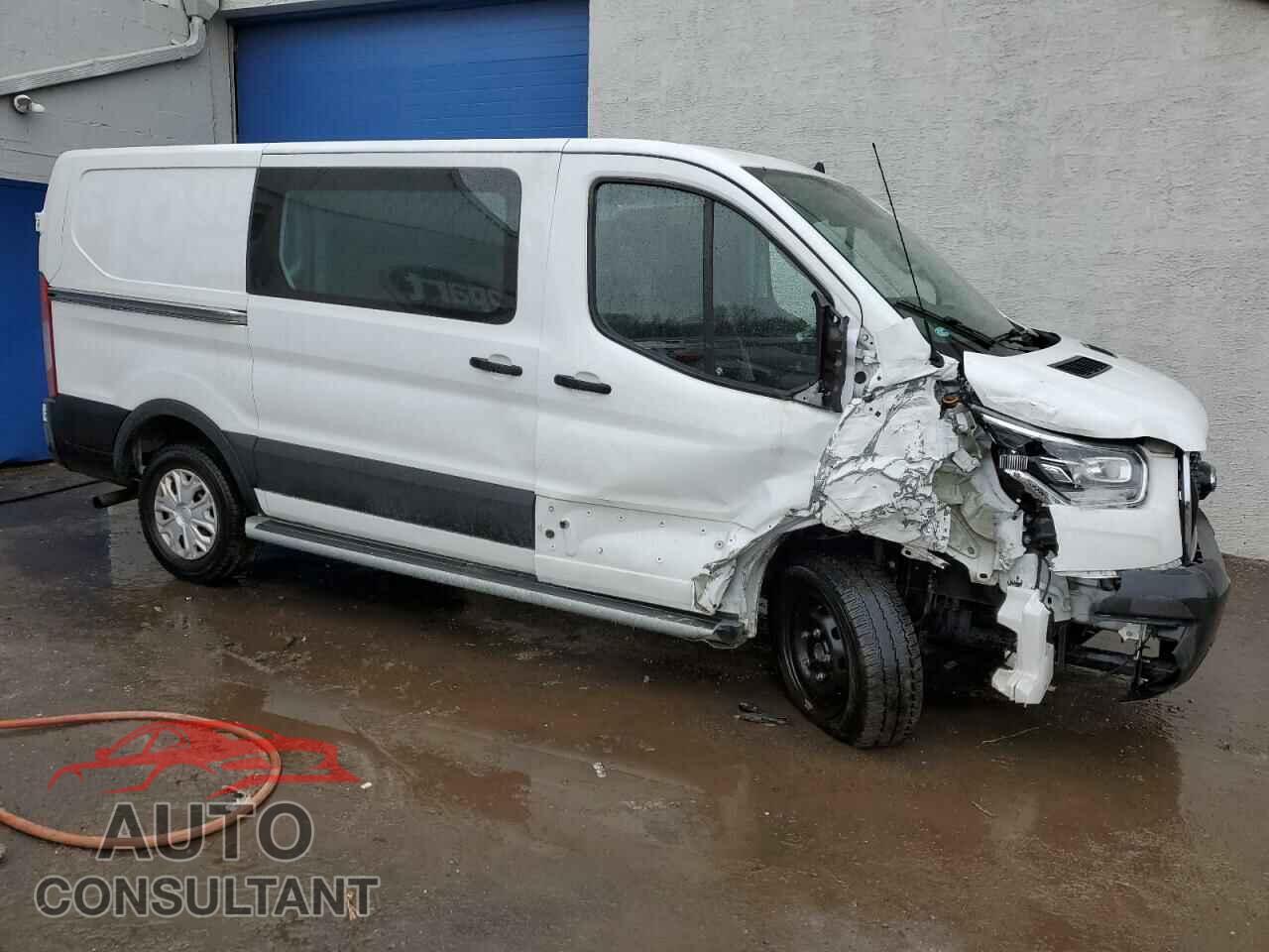FORD TRANSIT 2023 - 1FTBR1Y81PKA28547