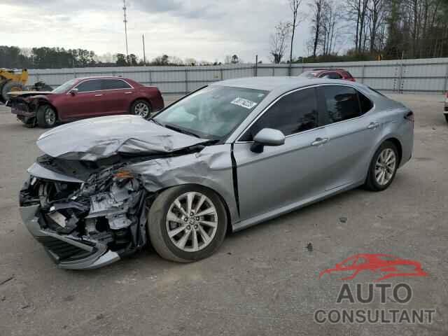 TOYOTA CAMRY 2021 - 4T1C11AK7MU556171