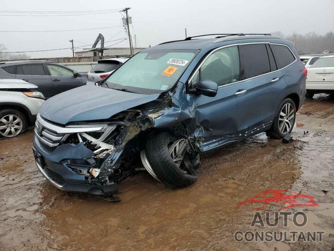 HONDA PILOT 2018 - 5FNYF6H96JB018156