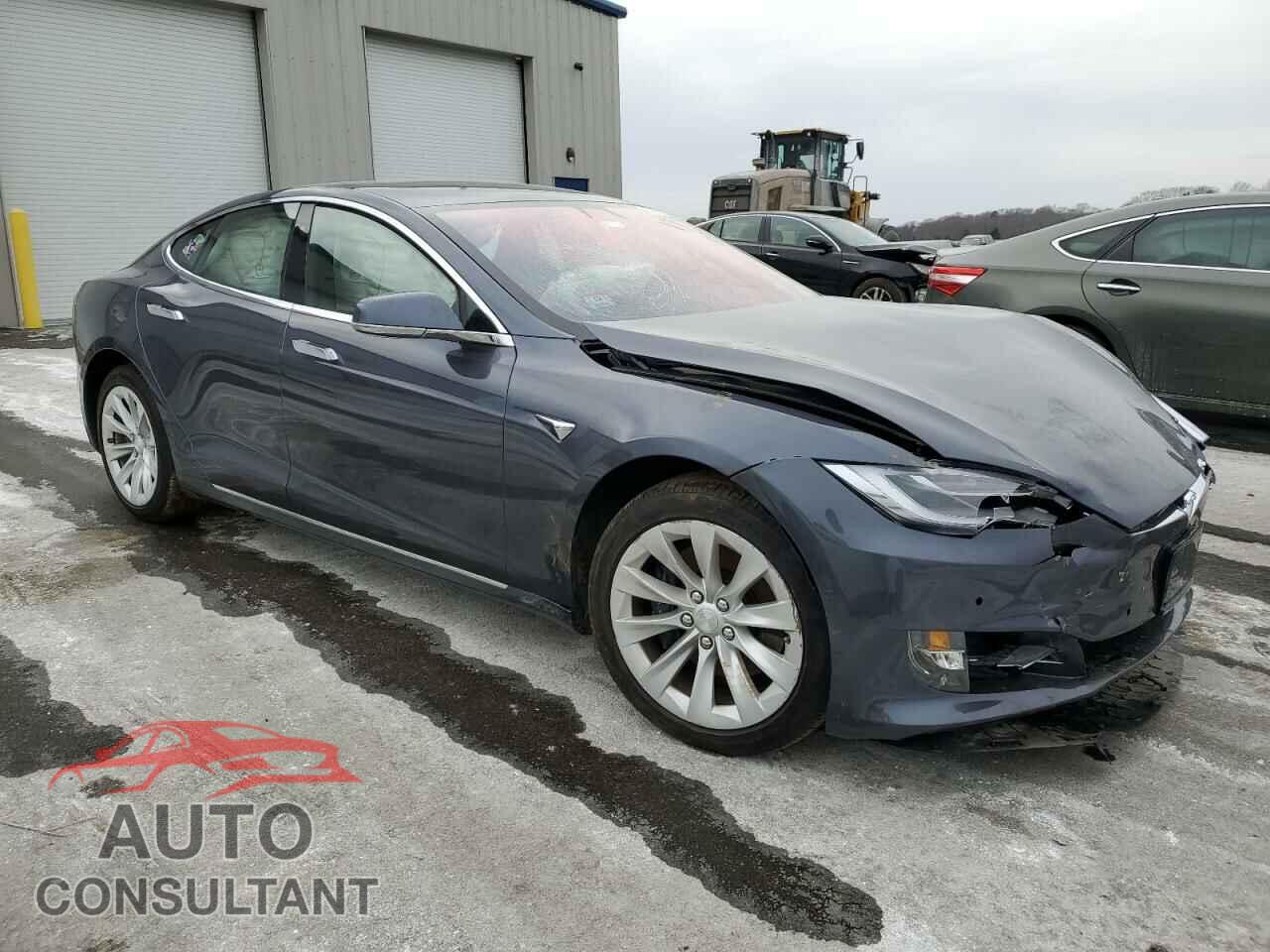 TESLA MODEL S 2020 - 5YJSA1E24LF358018