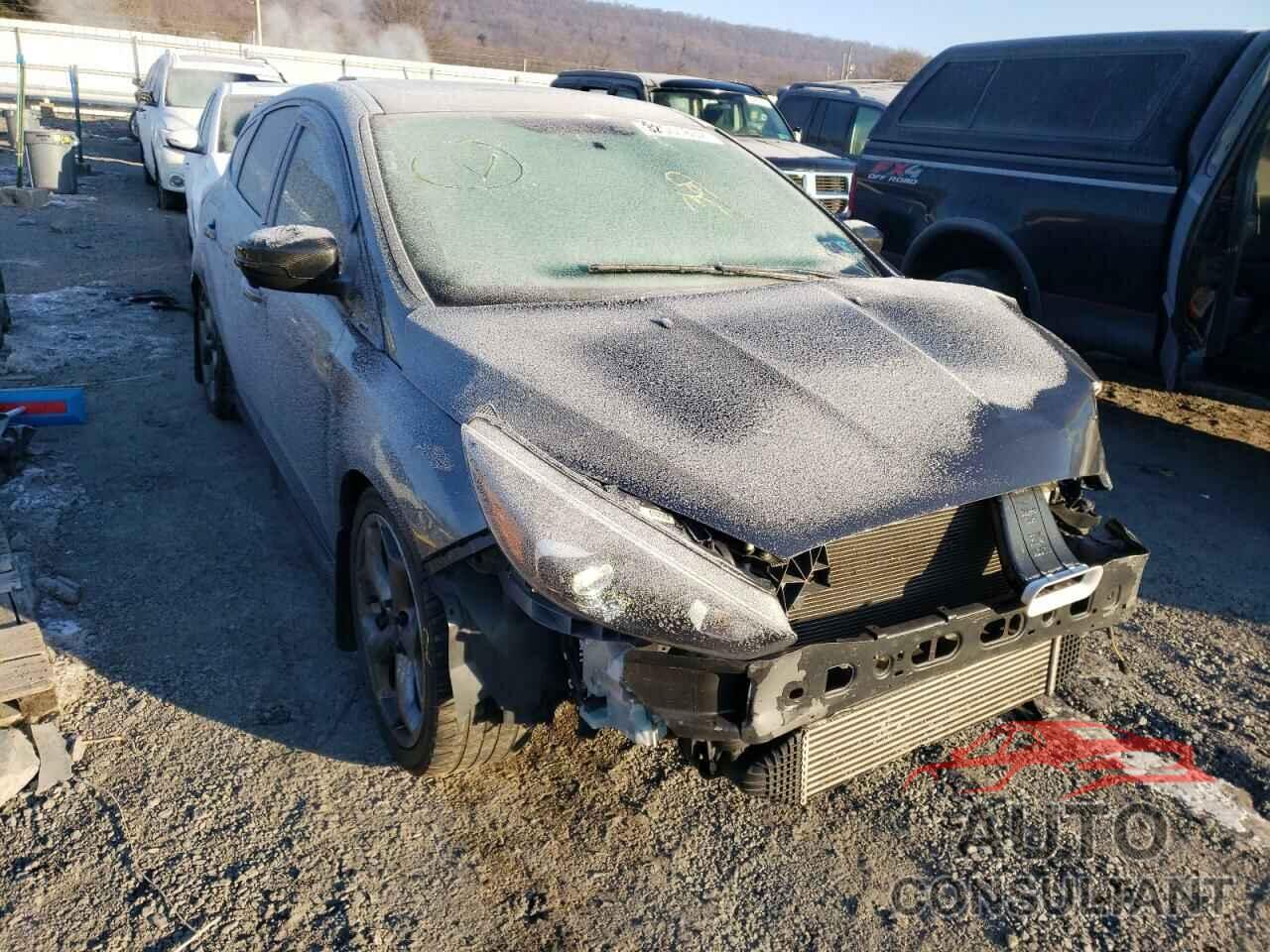 FORD FOCUS 2016 - 1FADP3L98GL334977