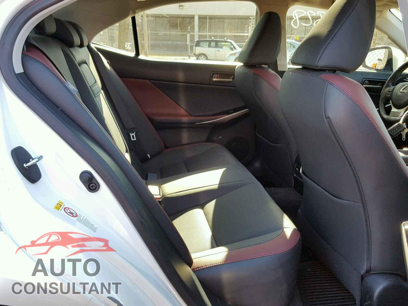 LEXUS IS300 2017 - JTHCM1D26H5020429