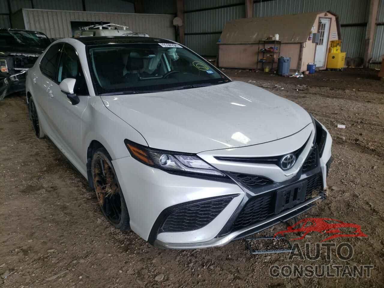 TOYOTA CAMRY 2021 - 4T1K61AKXMU584107