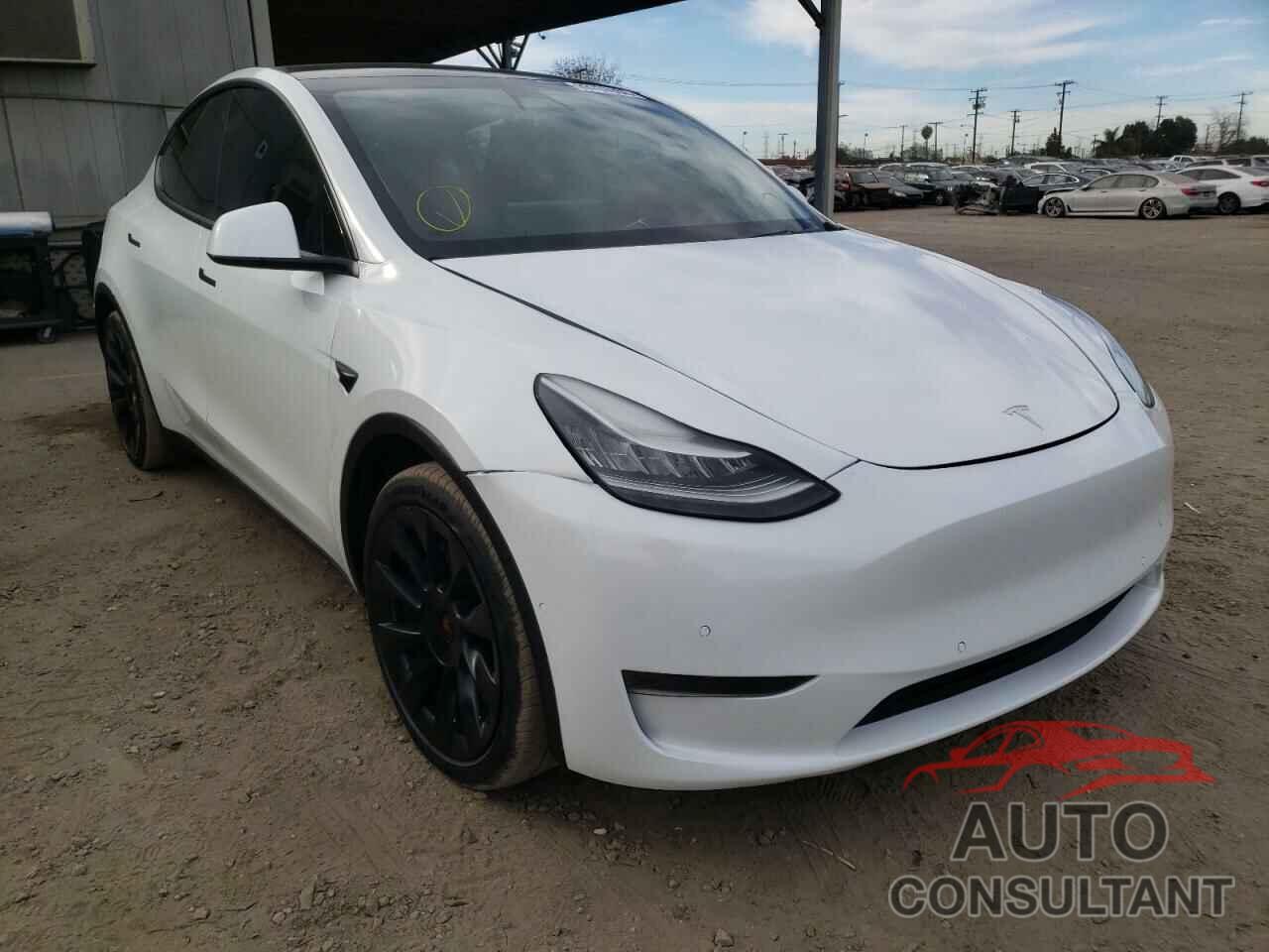TESLA MODEL Y 2021 - 5YJYGDEE4MF076953