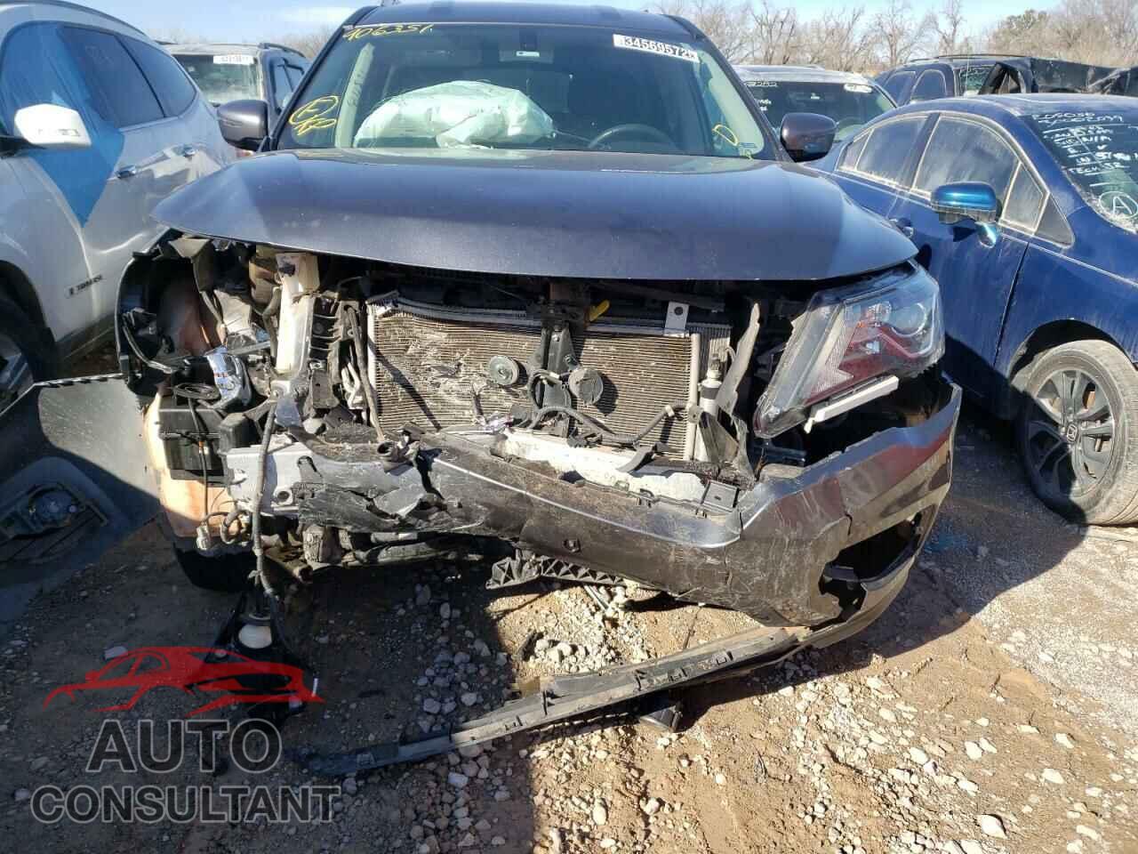 NISSAN PATHFINDER 2017 - 5N1DR2MM2HC906351