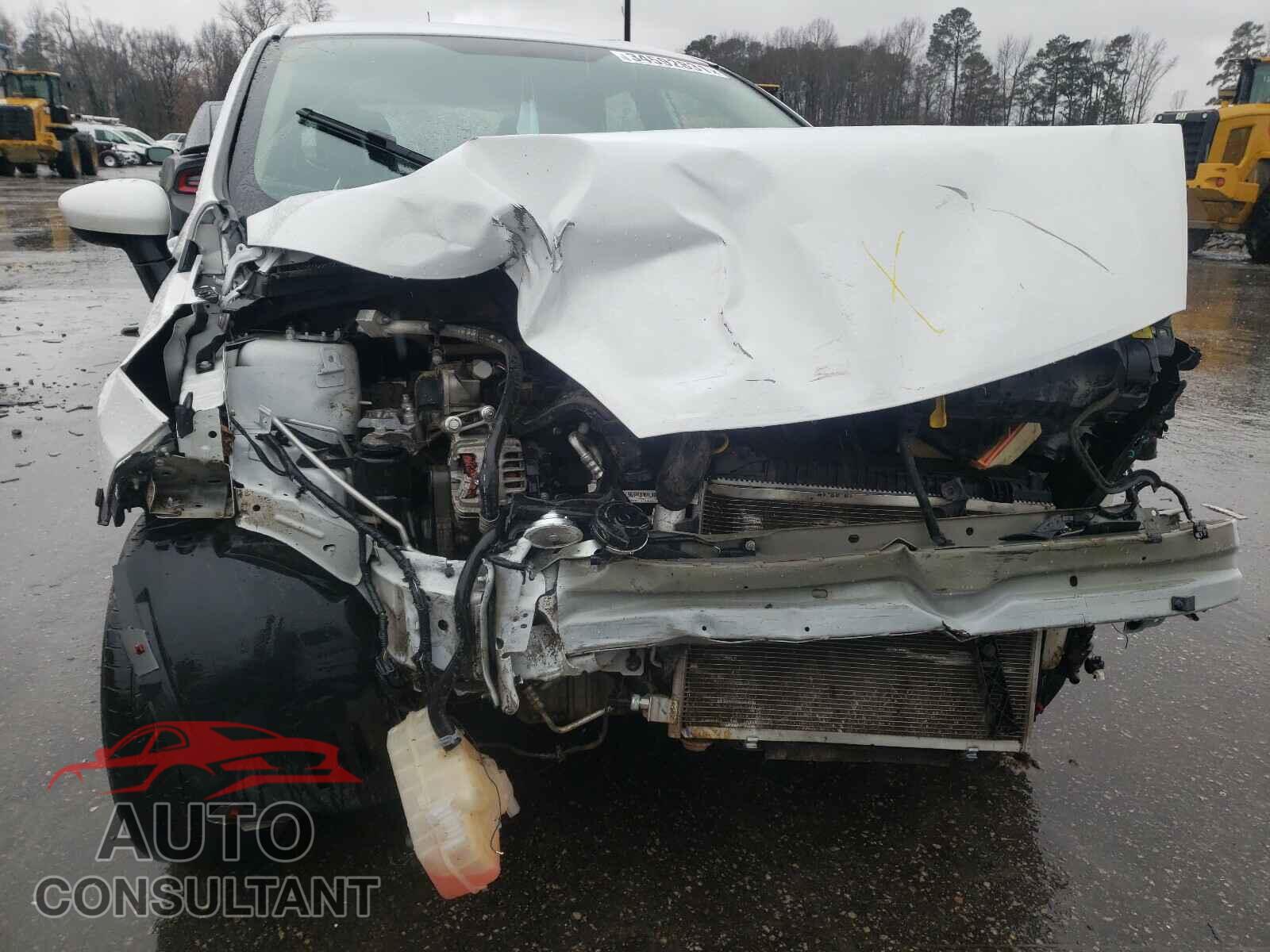 FORD FIESTA 2017 - 3FADP4EJ7HM163684