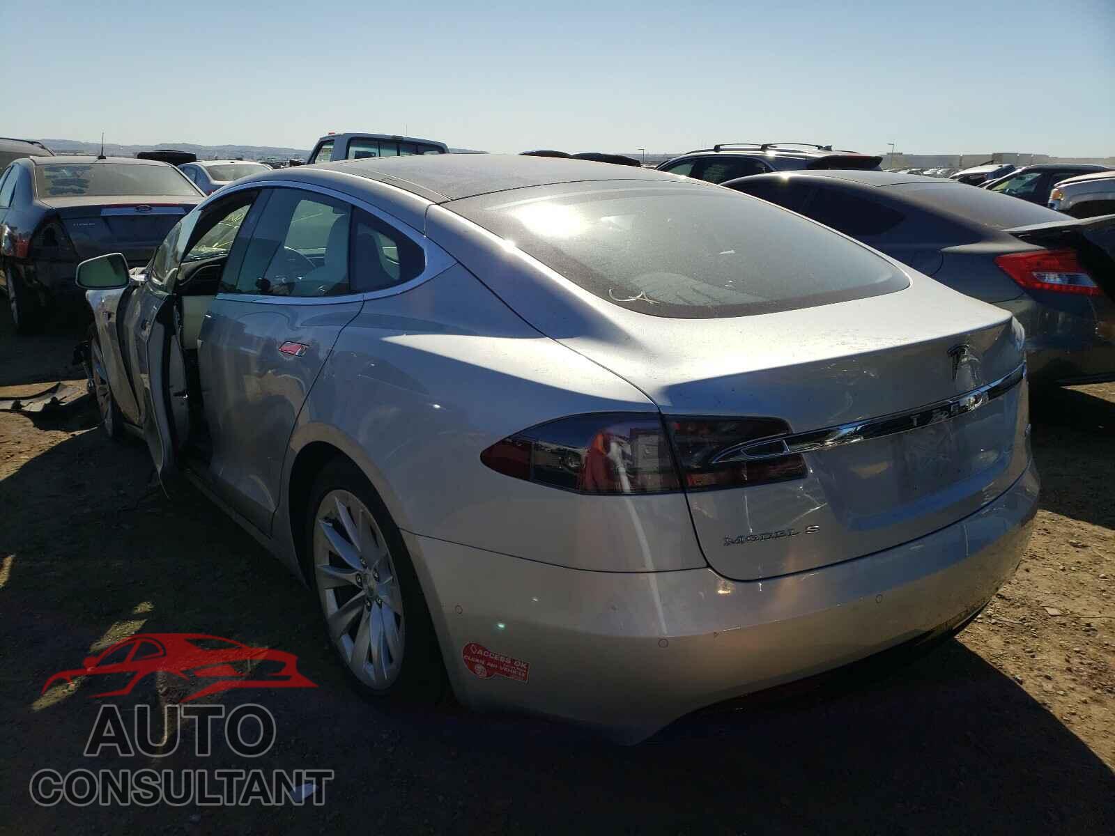 TESLA MODEL S 2017 - 5YJSA1E27HF190933