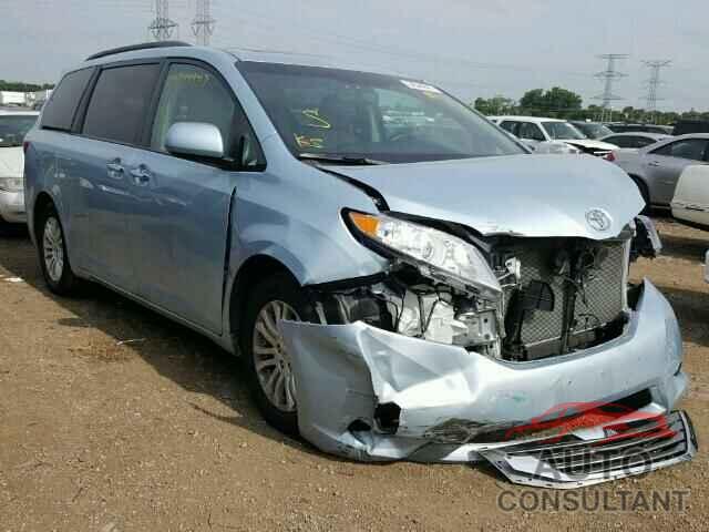 TOYOTA SIENNA 2015 - 5TDYK3DC4FS546759