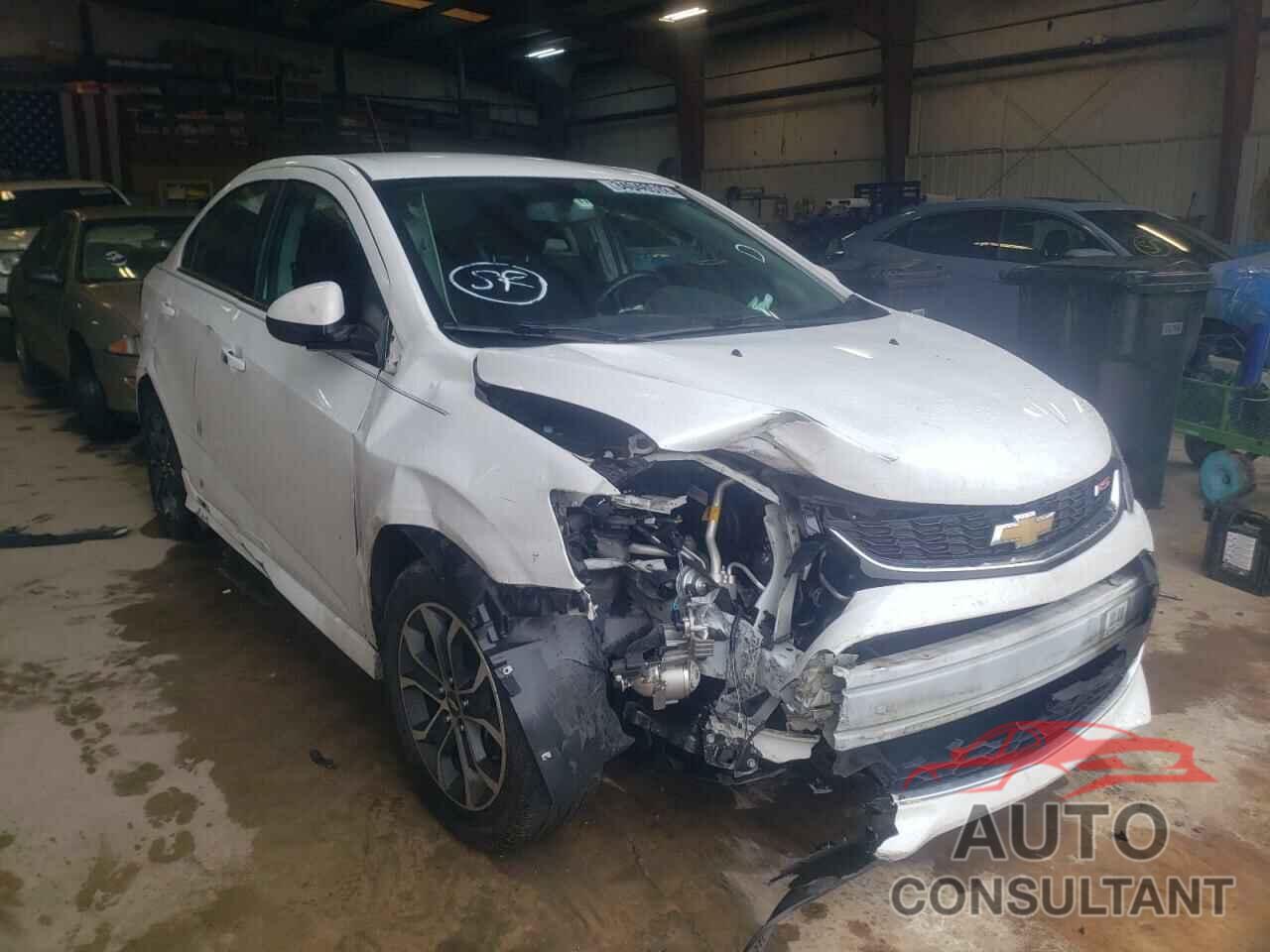 CHEVROLET SONIC 2017 - 1G1JD5SH8H4115340