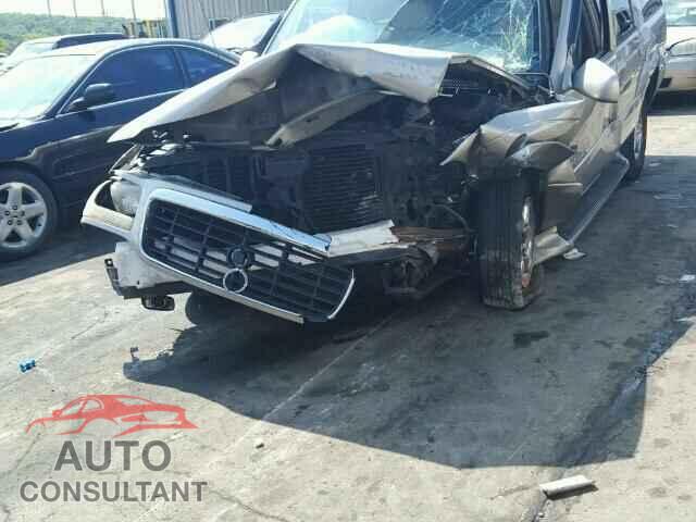 CADILLAC ESCALADE 1999 - 5YFP4RCE4LP014072