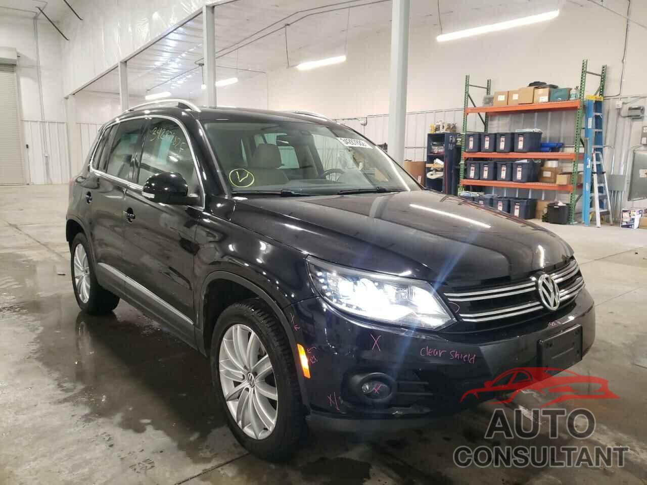 VOLKSWAGEN TIGUAN 2016 - WVGBV7AX4GW507663