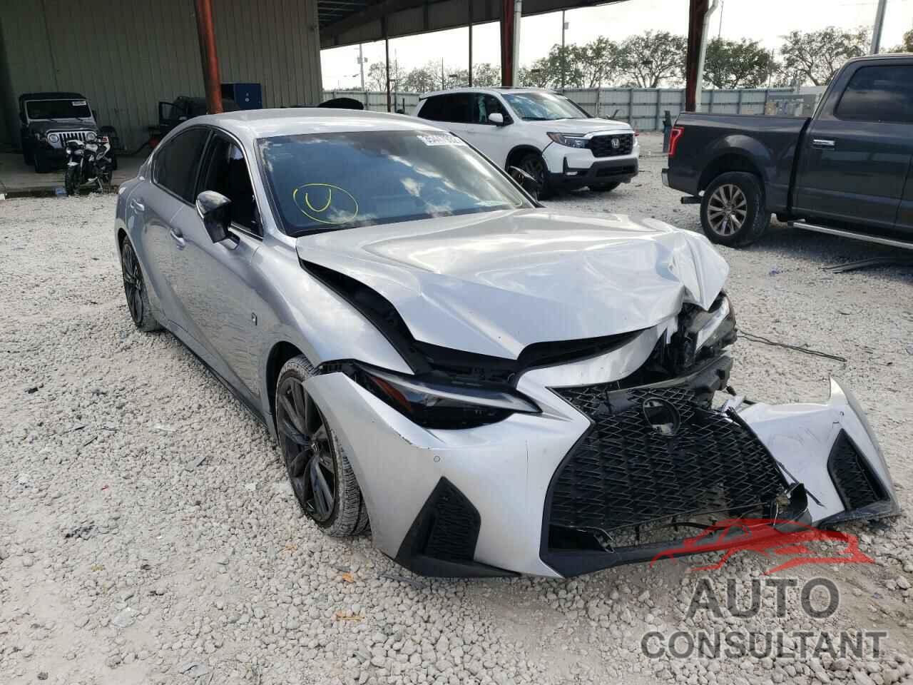 LEXUS IS 2021 - JTHGZ1B23M5040542