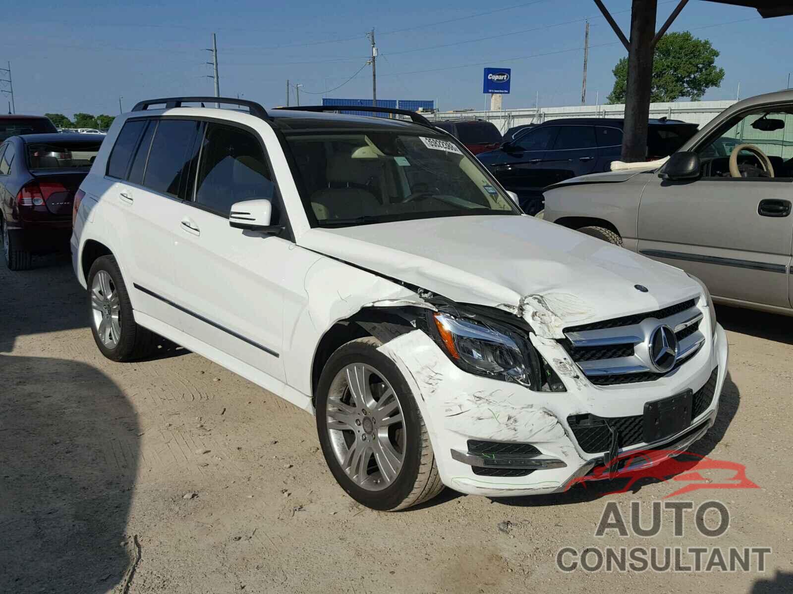 MERCEDES-BENZ GLK 350 2015 - WDCGG5HB2FG425646