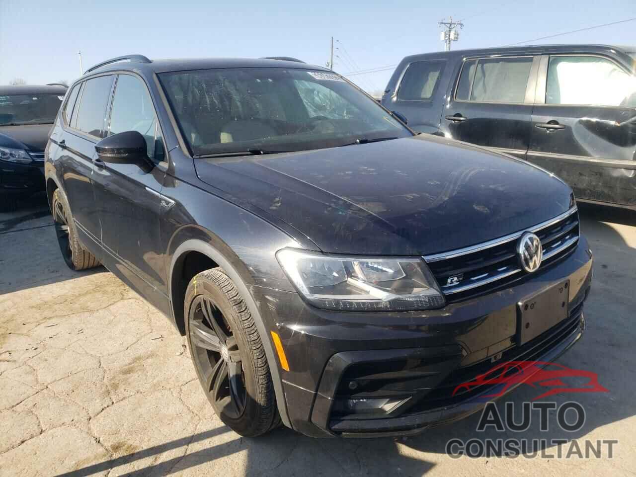 VOLKSWAGEN TIGUAN 2019 - 3VV3B7AX1KM135730