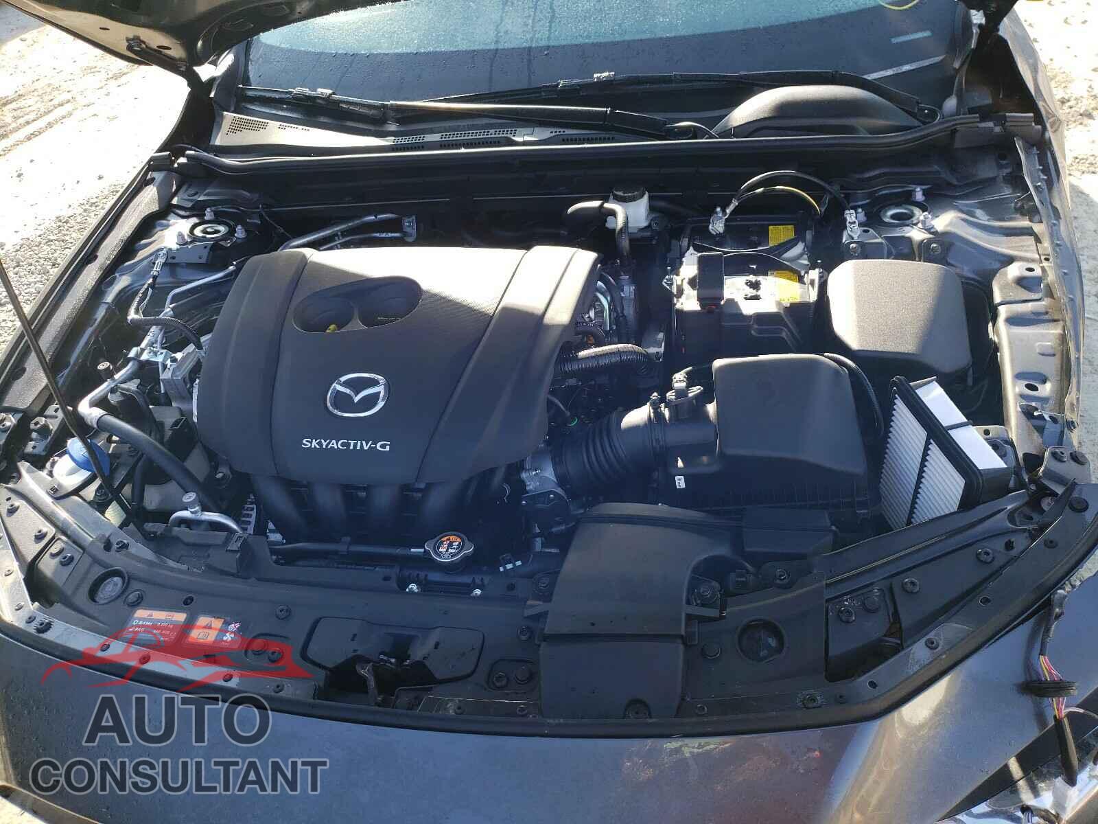 MAZDA 3 2021 - JM1BPBCL8M1327123