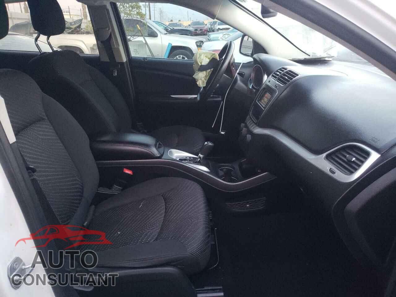 DODGE JOURNEY 2016 - 3C4PDCBB2GT114615