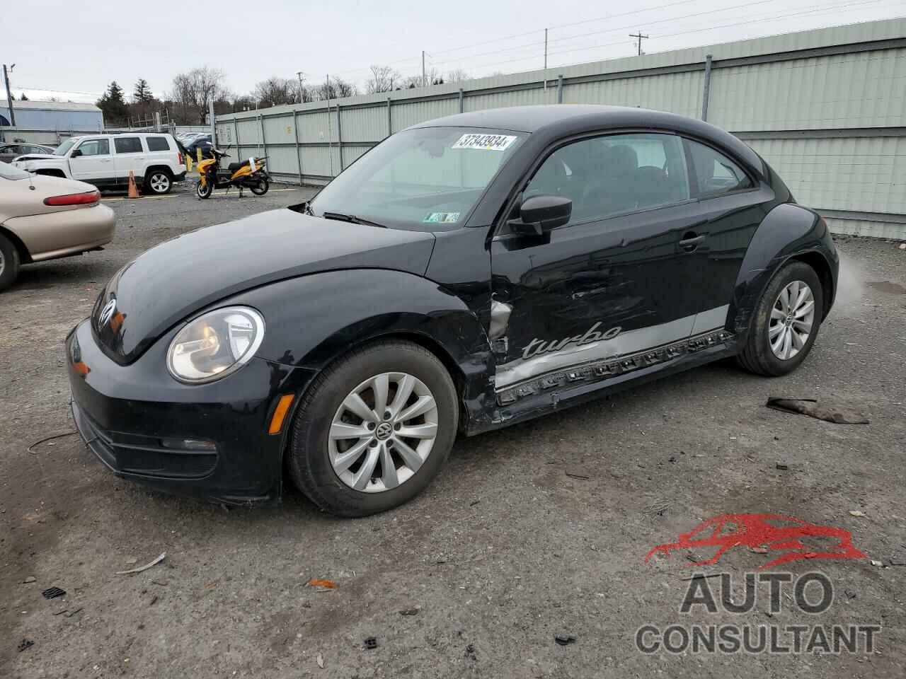 VOLKSWAGEN BEETLE 2015 - 3VWF17ATXFM638381